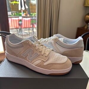 New Balance Men's Cream and White Sneakers